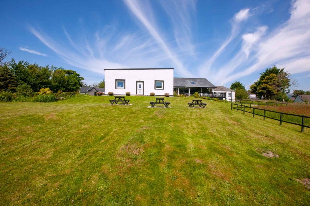 web-1Z6E9287 exterior