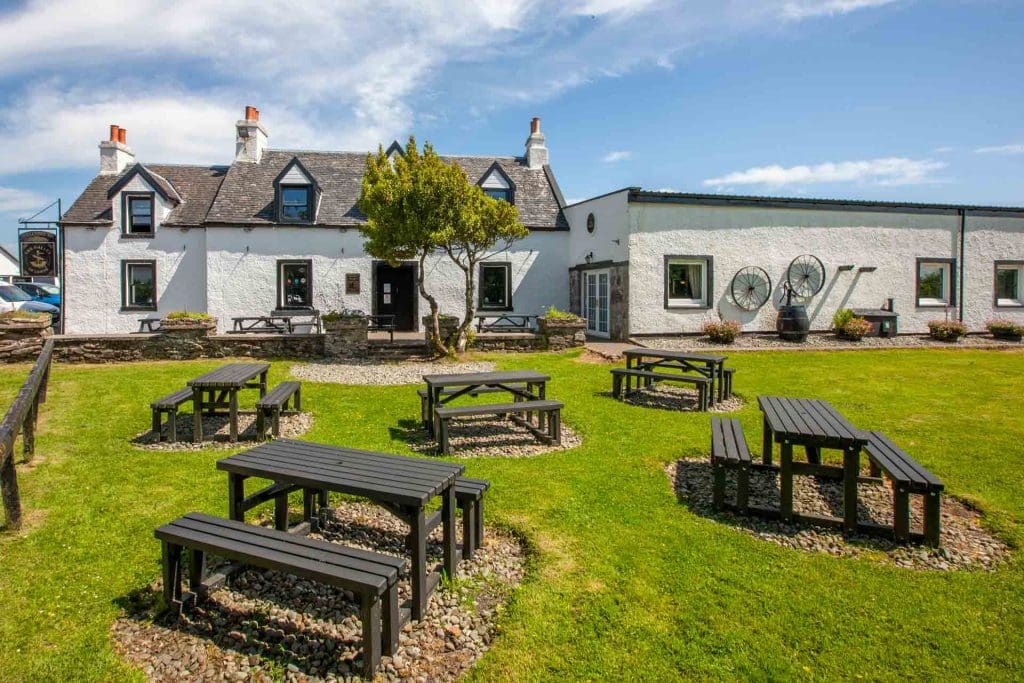 web-1Z6E9310 exterior