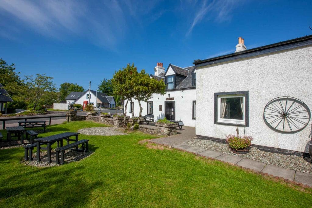 web-1Z6E9656 exterior